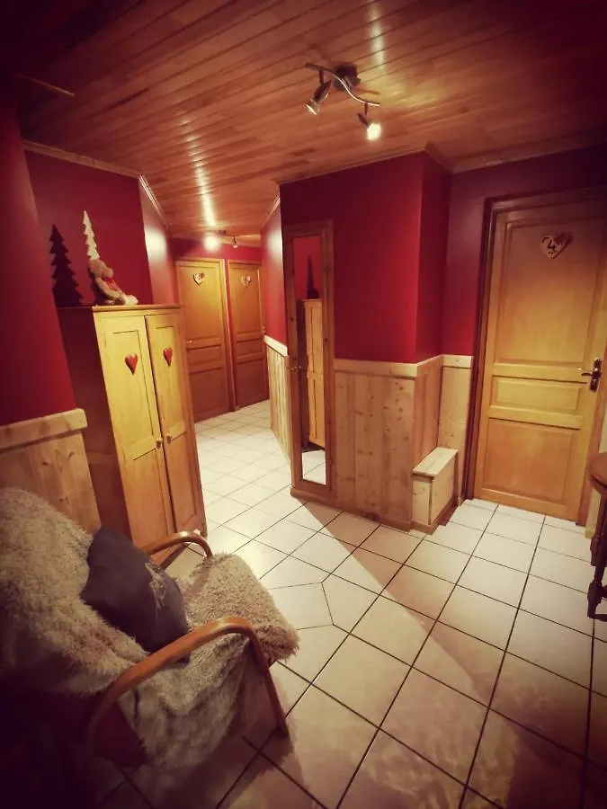 Chambres D'Hotes L'Escalade La Chapelle-d'Abondance Bed & Breakfast
